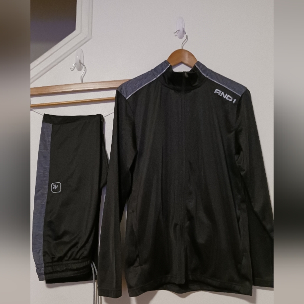 AND1 Classic Black Track Suit Size Small Mens Activewear Basketball
